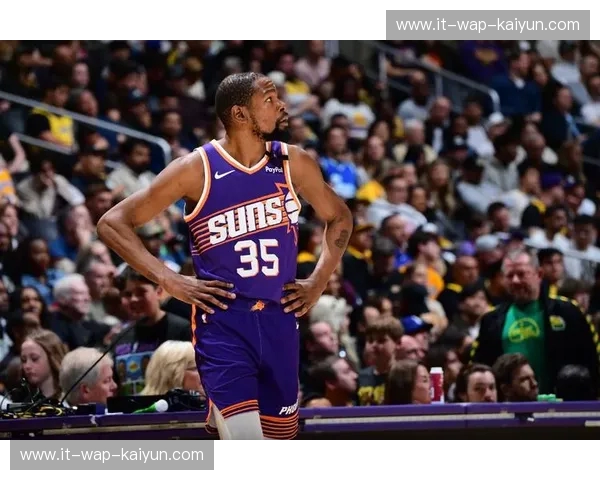 青春风暴席卷俄城：火箭vs雷霆直播，谁才是西部未来的真正主宰？